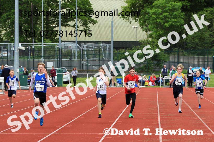 Men and Boys 100 metres, 2022 North Eastern Track and Field Champs., Middlesbrough. David T. Hewitson/Sports for All Pics